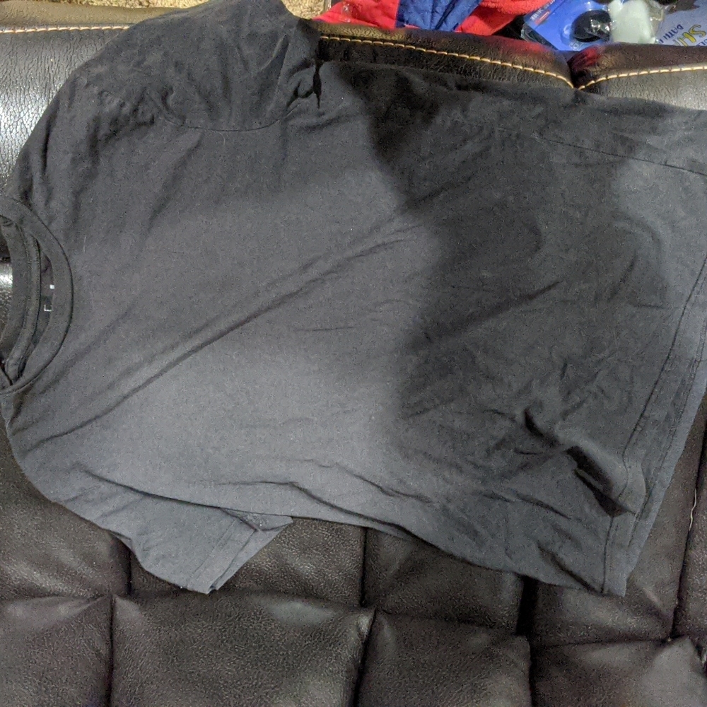 Black T-shirt